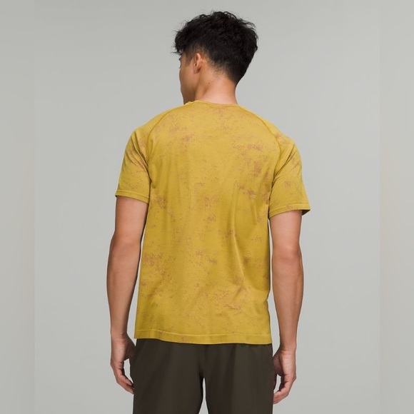 NWT Lululemon Metal Vent Tech Short Sleeve 2.0 - DDVP/AGLD - Picture 3 of 4